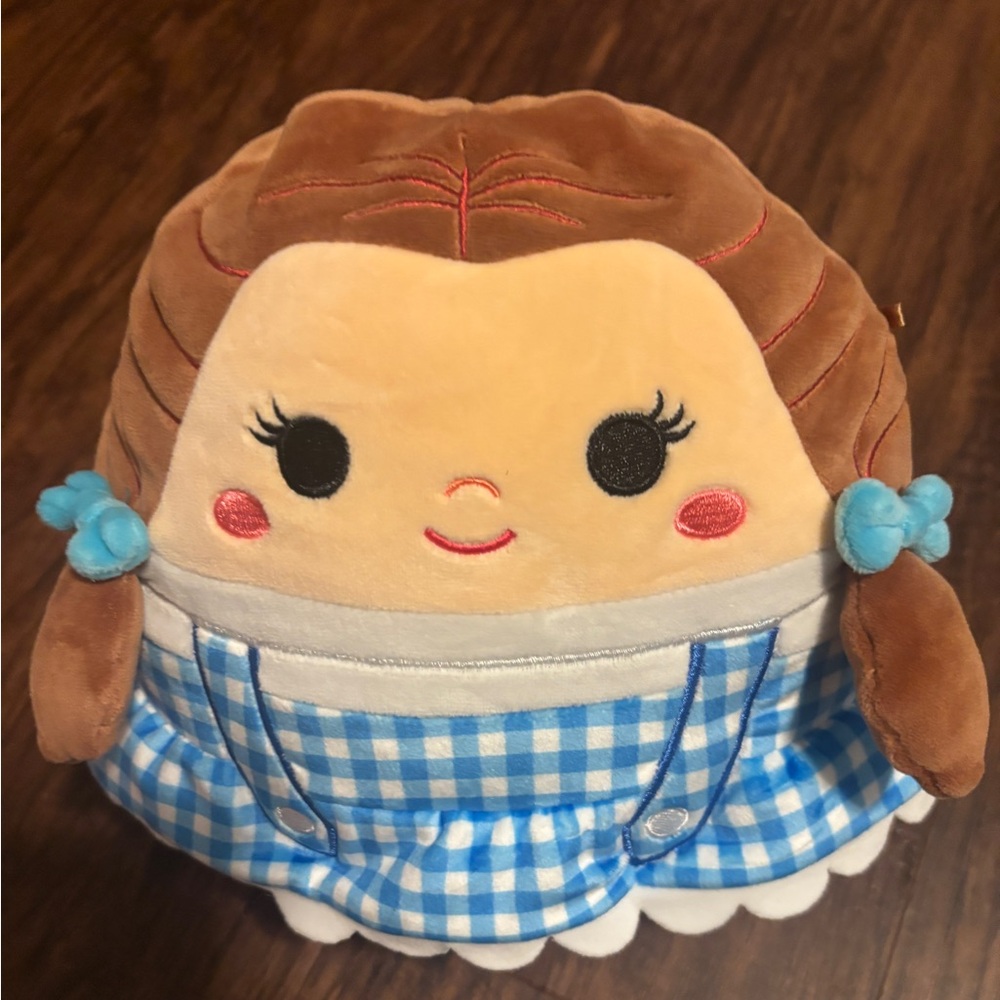 Squismallow Wizard of Oz Dorothy collectible good